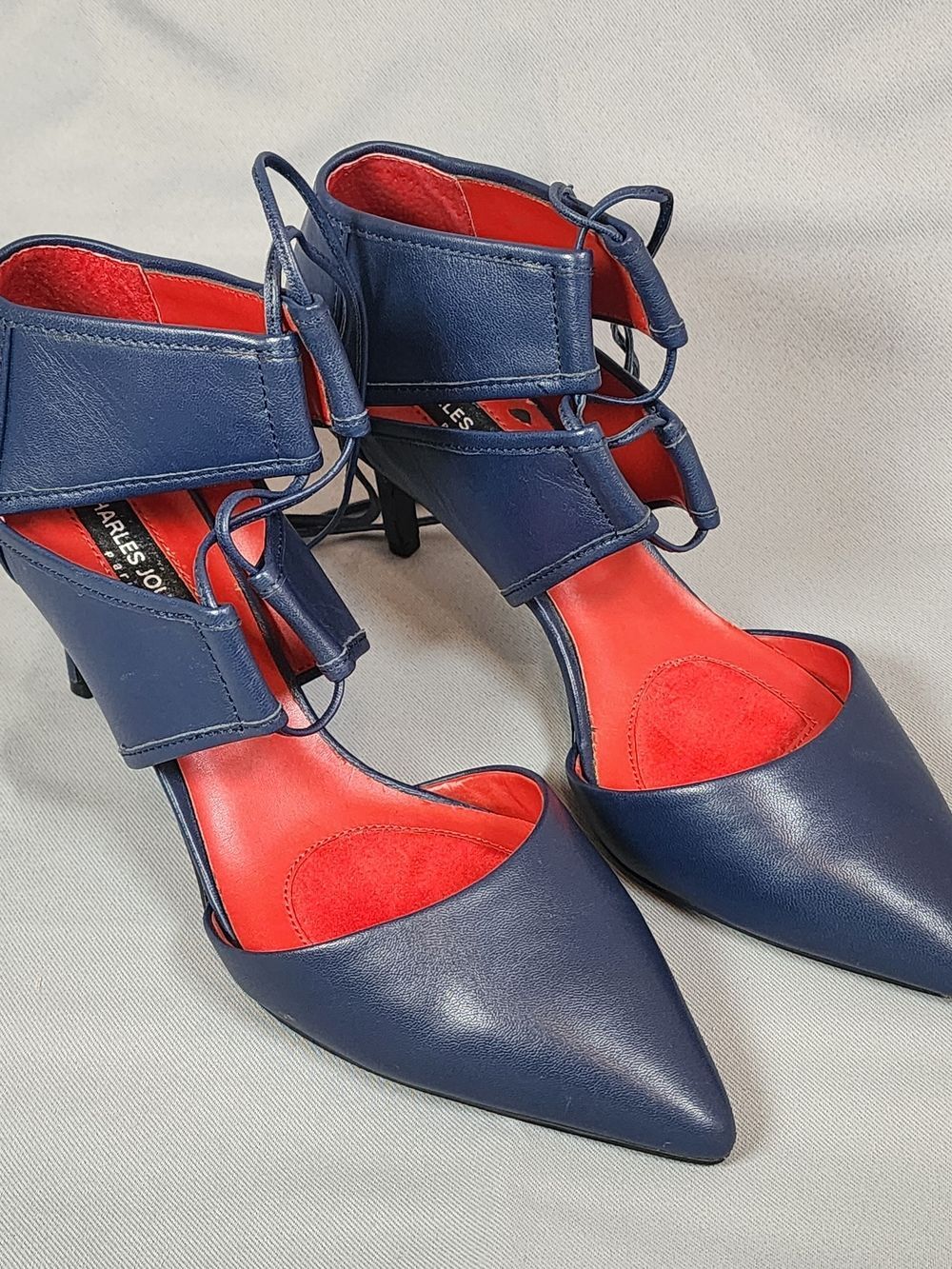 Charles Jourdan India Pump Navy Pointed Lace-Up Heels with Red Interior - Picture 2 of 13